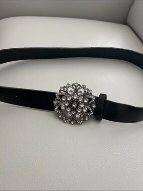 Crystal Floral Medallion Black Belt